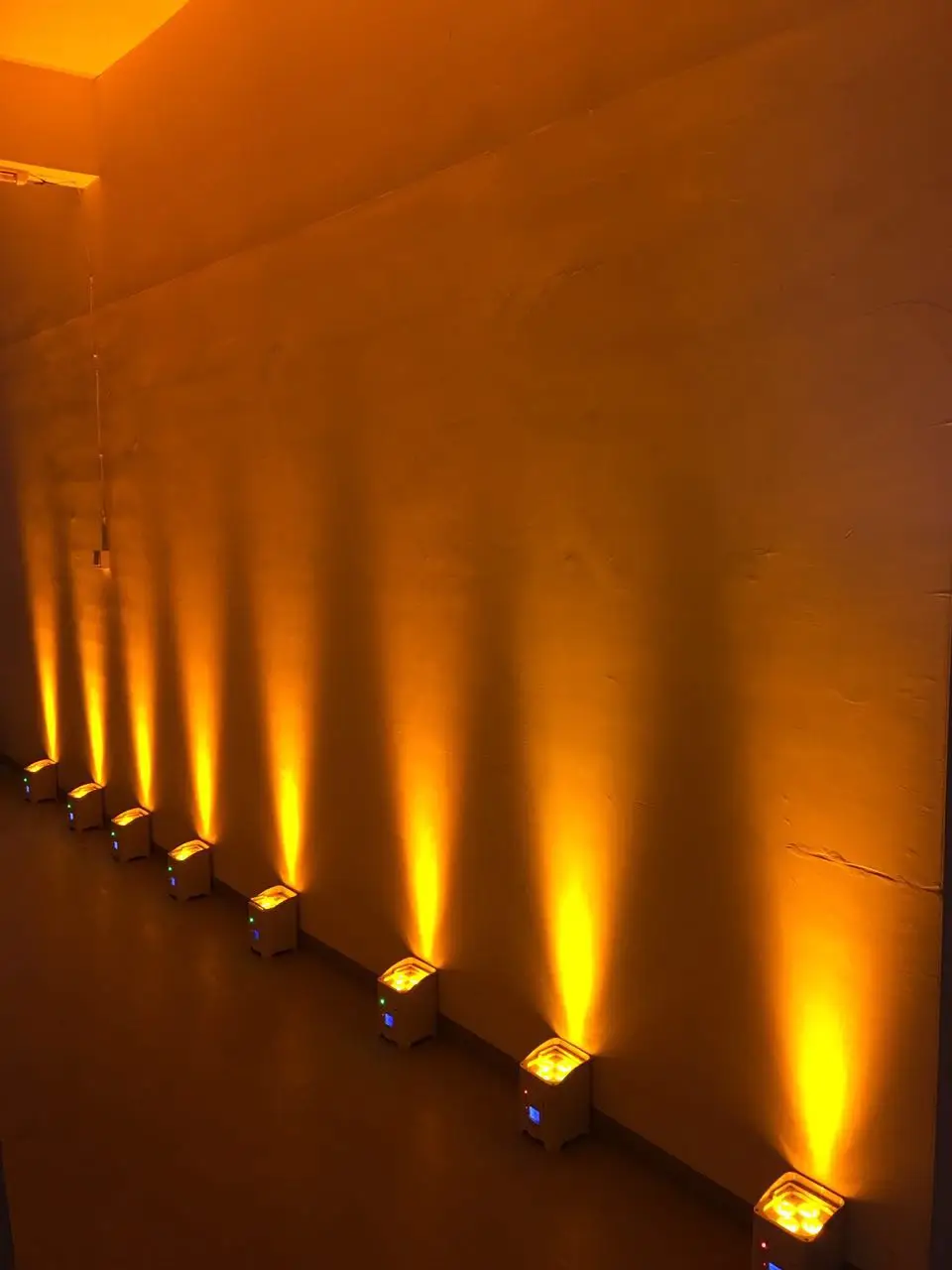 Winlite  6x18w 6in1 led par battery wireless dmx for events truss decoration