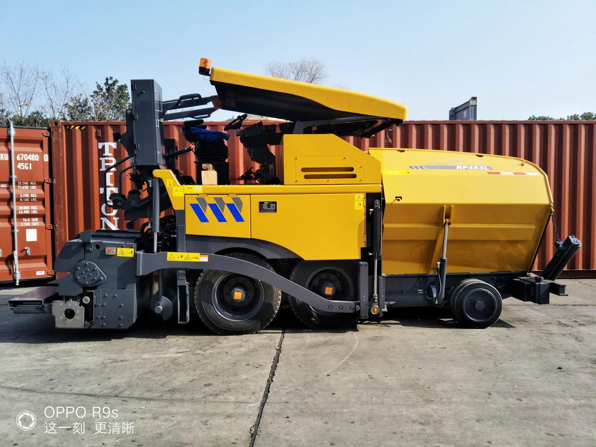 China New Road Paver RP453L 4.5m Crawler Asphalt Concrete Paver in Philippines