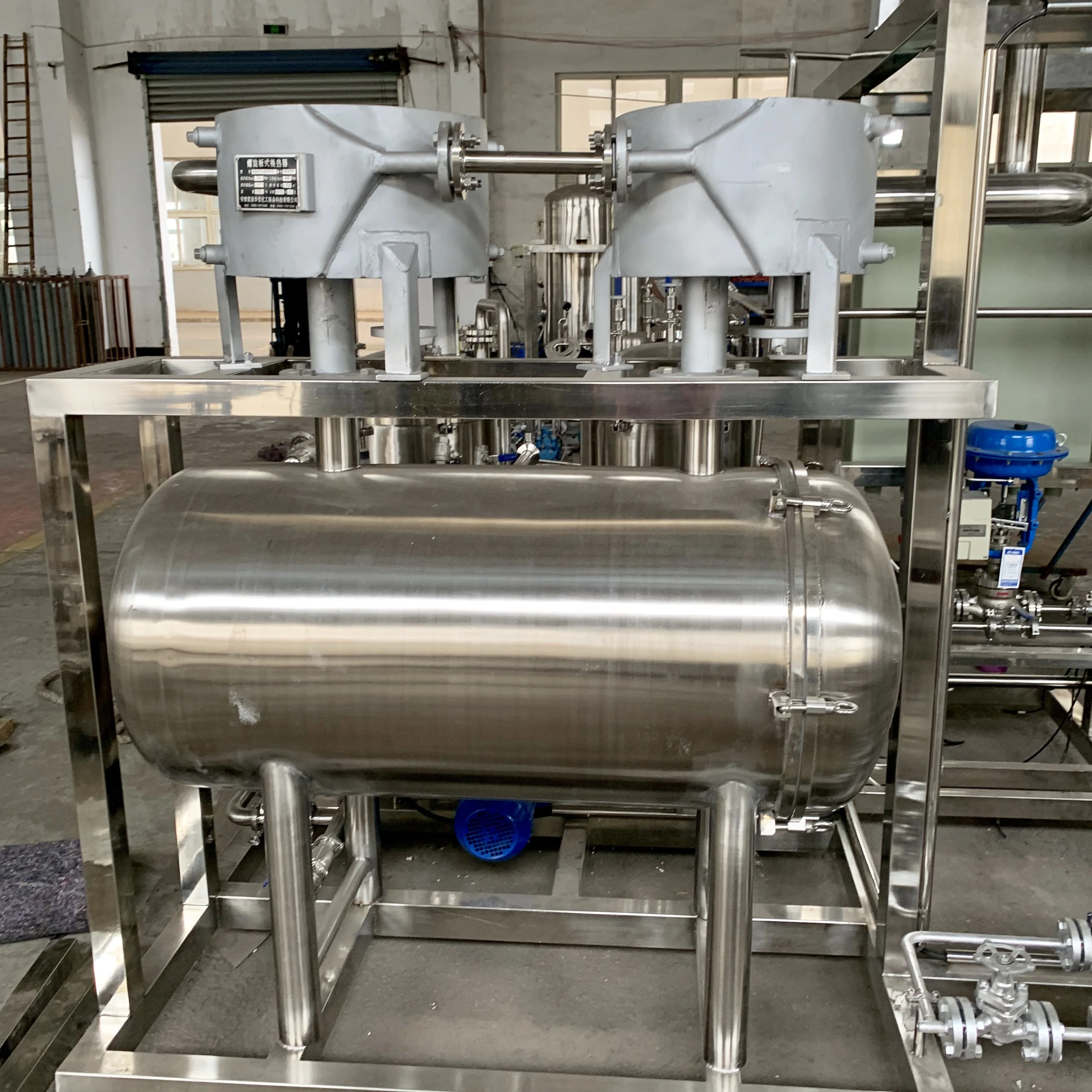 Short Path Wiped Thin Film Evaporator for essential oil extraction and distillation