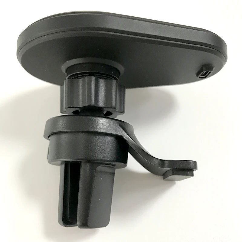 Strong magnets auto adsorption15W wireless magsafing charger car mount fast charger for iphone13