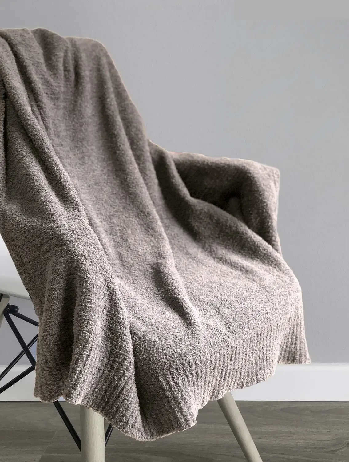 High Quality brushed polyester knitting fabric for blanket chunky knit blanket organic baby knit