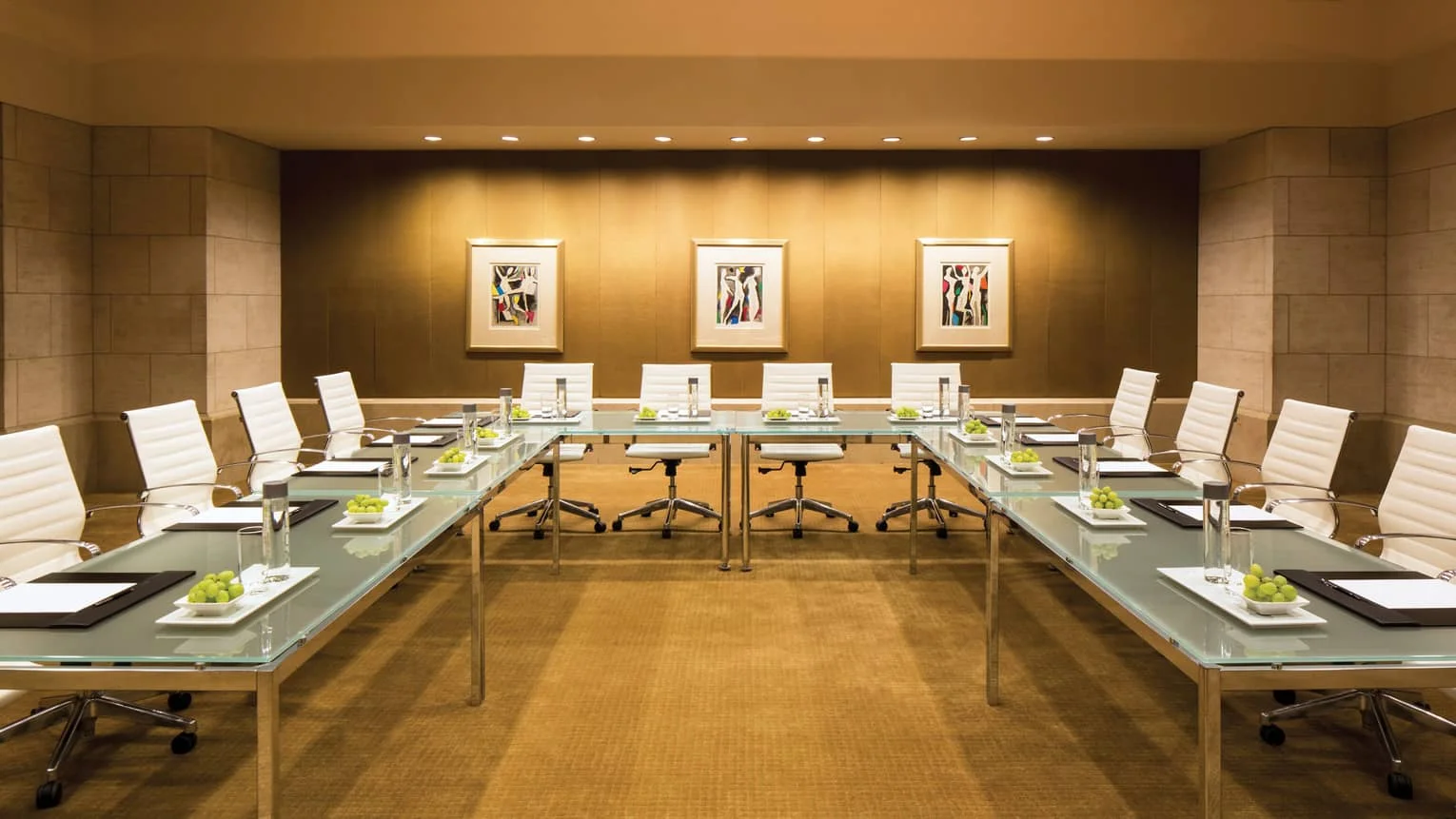 5 Star Meeting Room Office Chair and Table Desk and Sofa Set Furniture for Hotel Project