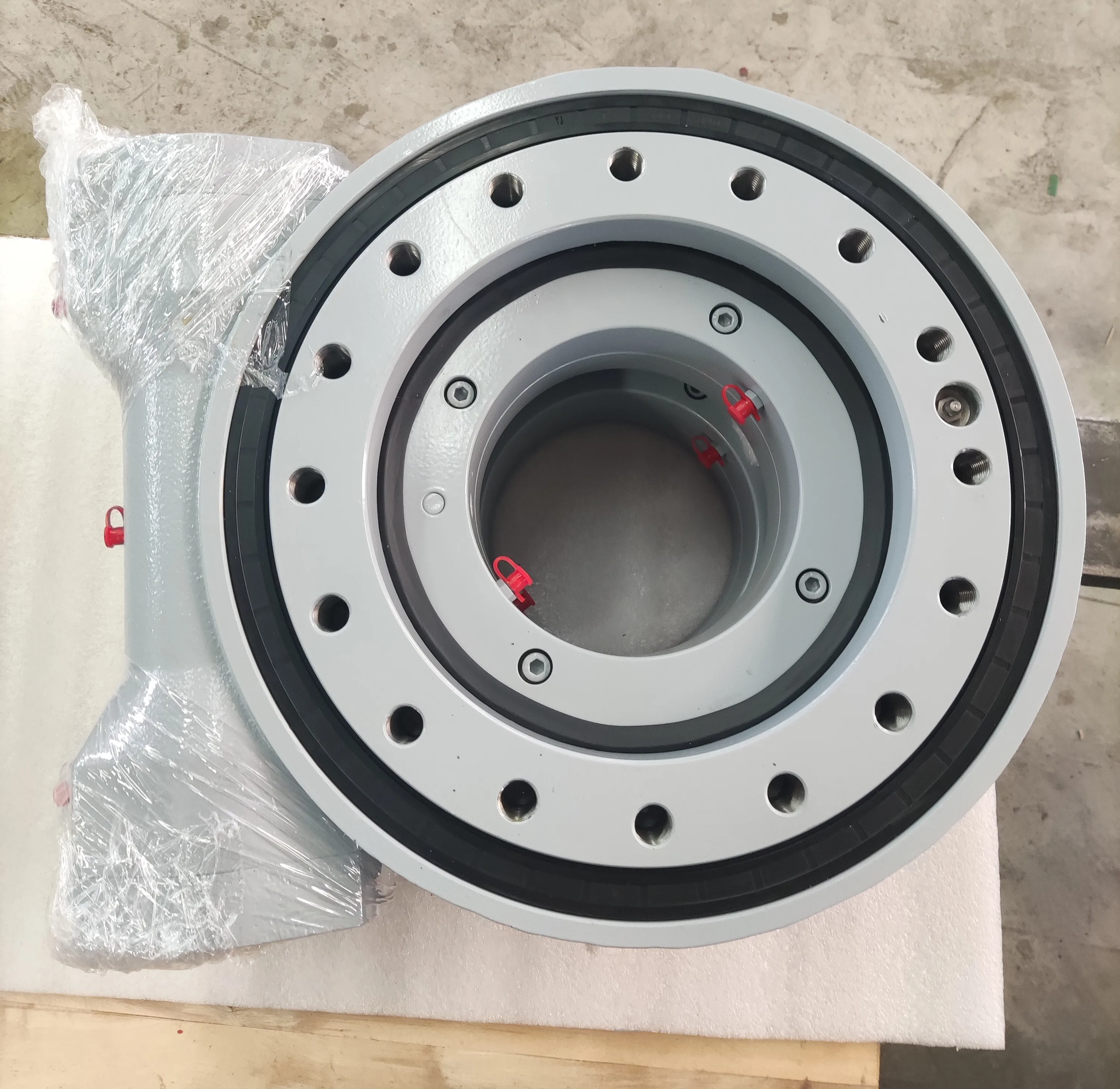 Slew drive used fo Reach truck rotator applications