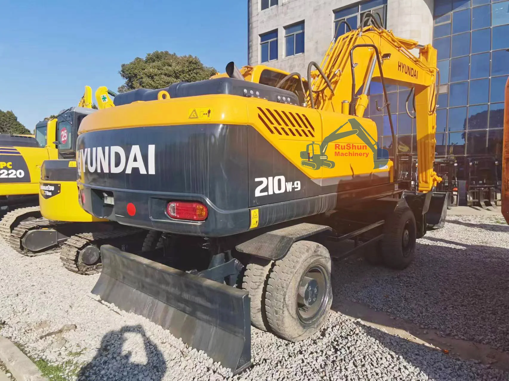 Good Condition Used Original Korea Hyundai R210W Wheel Excavator Used Excavator