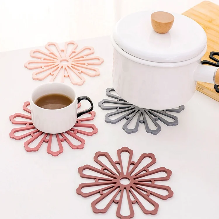 
ODM OEM Heat Resistant Silicone Pot Holder Placemat Custom Table Silicone Trivet Mat 