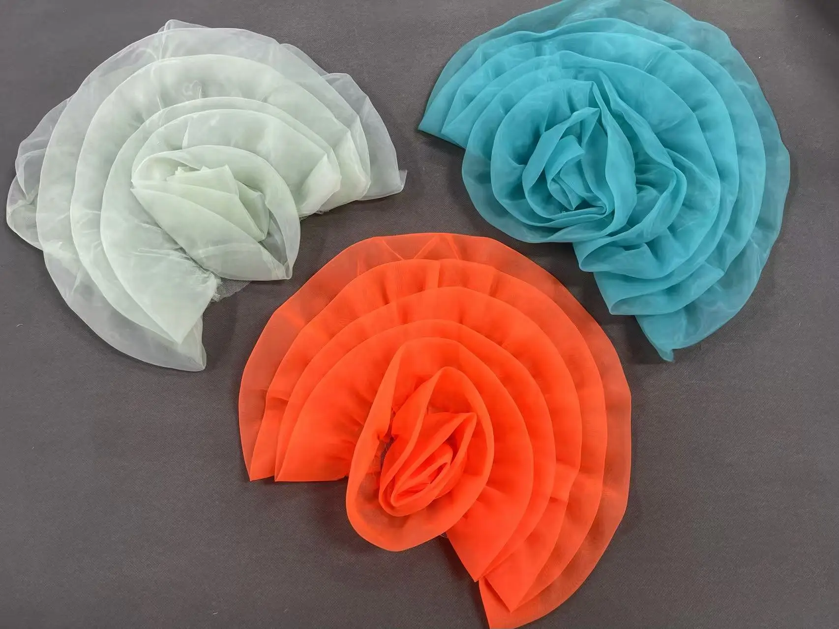 ZSY Fashion 3D Organza Rose Flower Patch DIY 3D Artificial Flower Chest Flower Sewing Applique Brooch Accessories For Dress