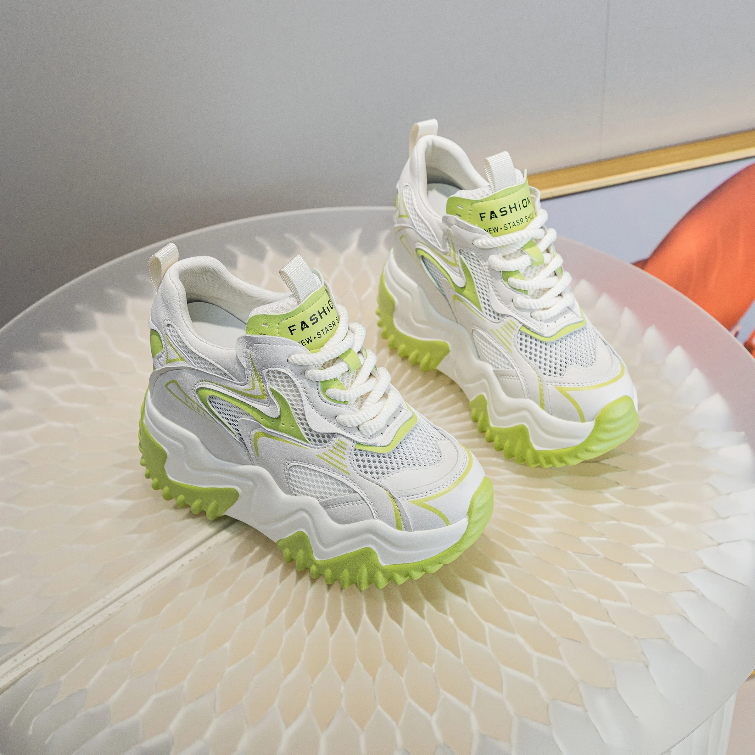 Laced up Mesh Fashion Designer Custom Wholesale Hidden Heel Wedges Platform Sneakers Women