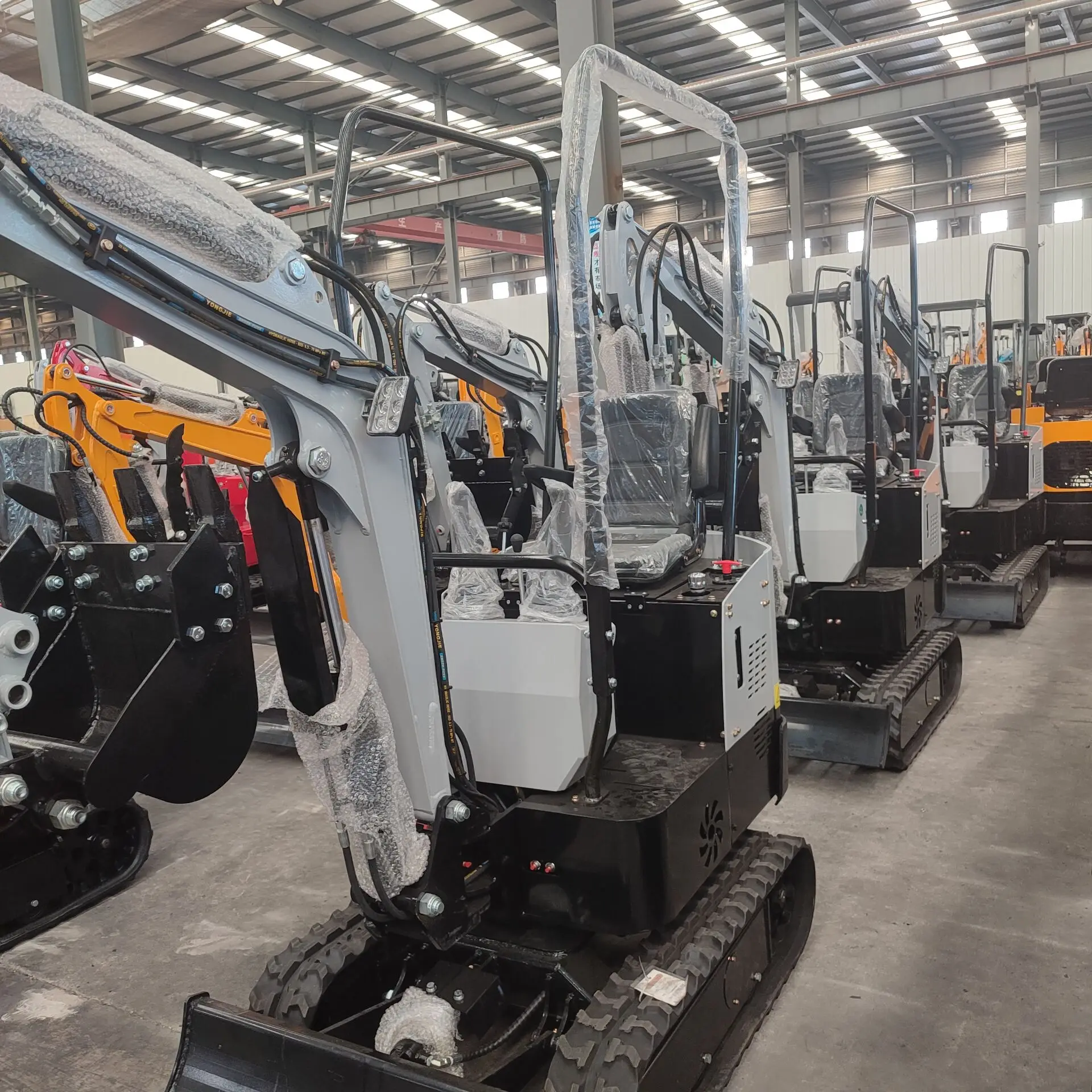 2024 Latest Model Excavator Accessories 200mm Narrow Bucket