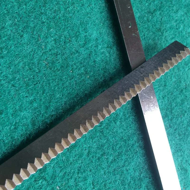 Оборудование для упаковки подушек нож и лезвия для резки зигзаг