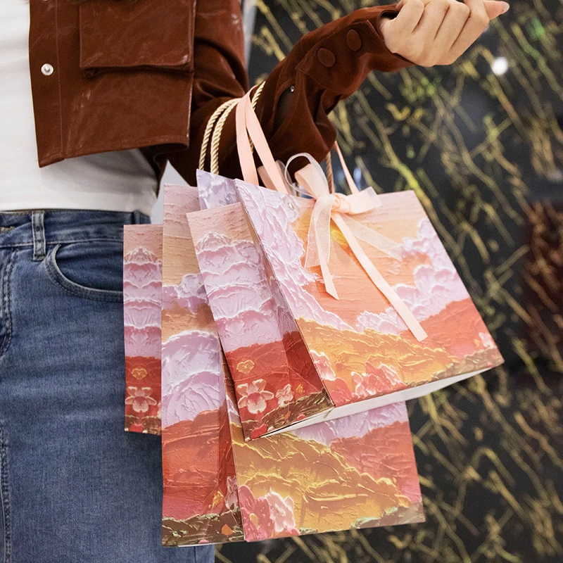 Custom Logo New Art Oil Painting Hand Carrying Festival Souvenir Tote Gift Packaging Paper Bag