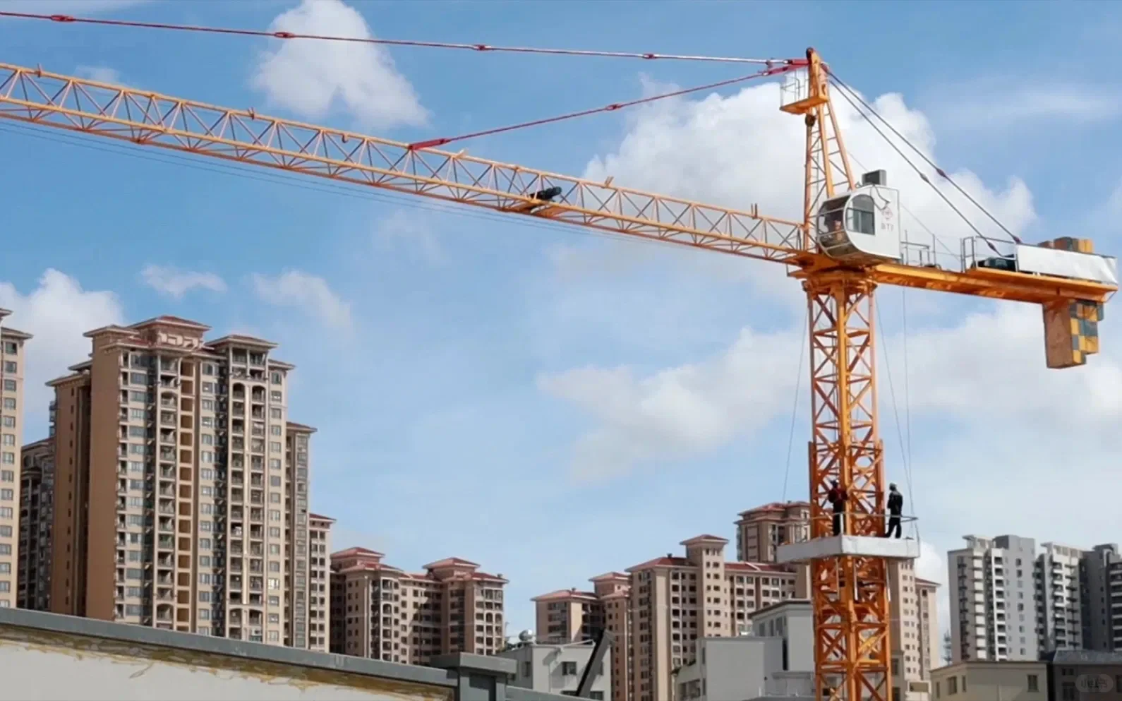 Factory Price Zoomlion Second-Hand Wa350-20ha Tower Crane