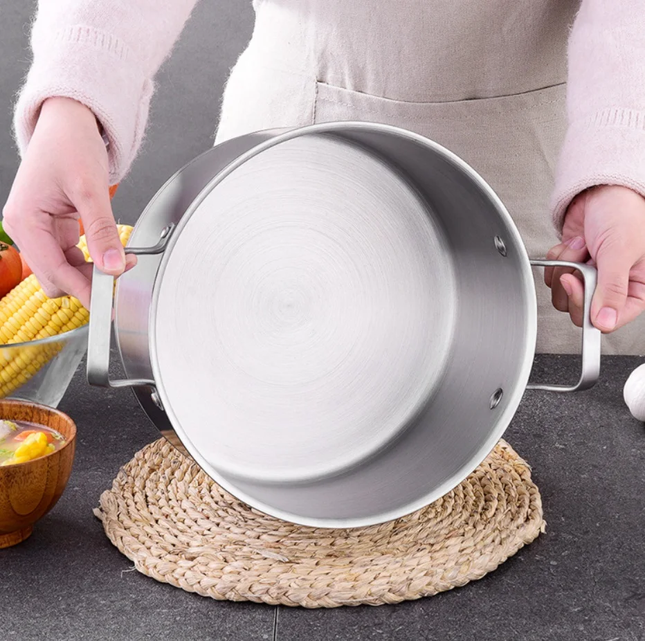 Hot sale food grade large capacity stainless steel non stick composite bottom cookware soup stock pot with steamer steamer pot