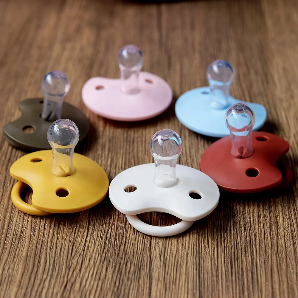 High Quality Cutely Pig Face Shape Sage Color Premium Soothers BPA-Free Baby Silicone Pacify