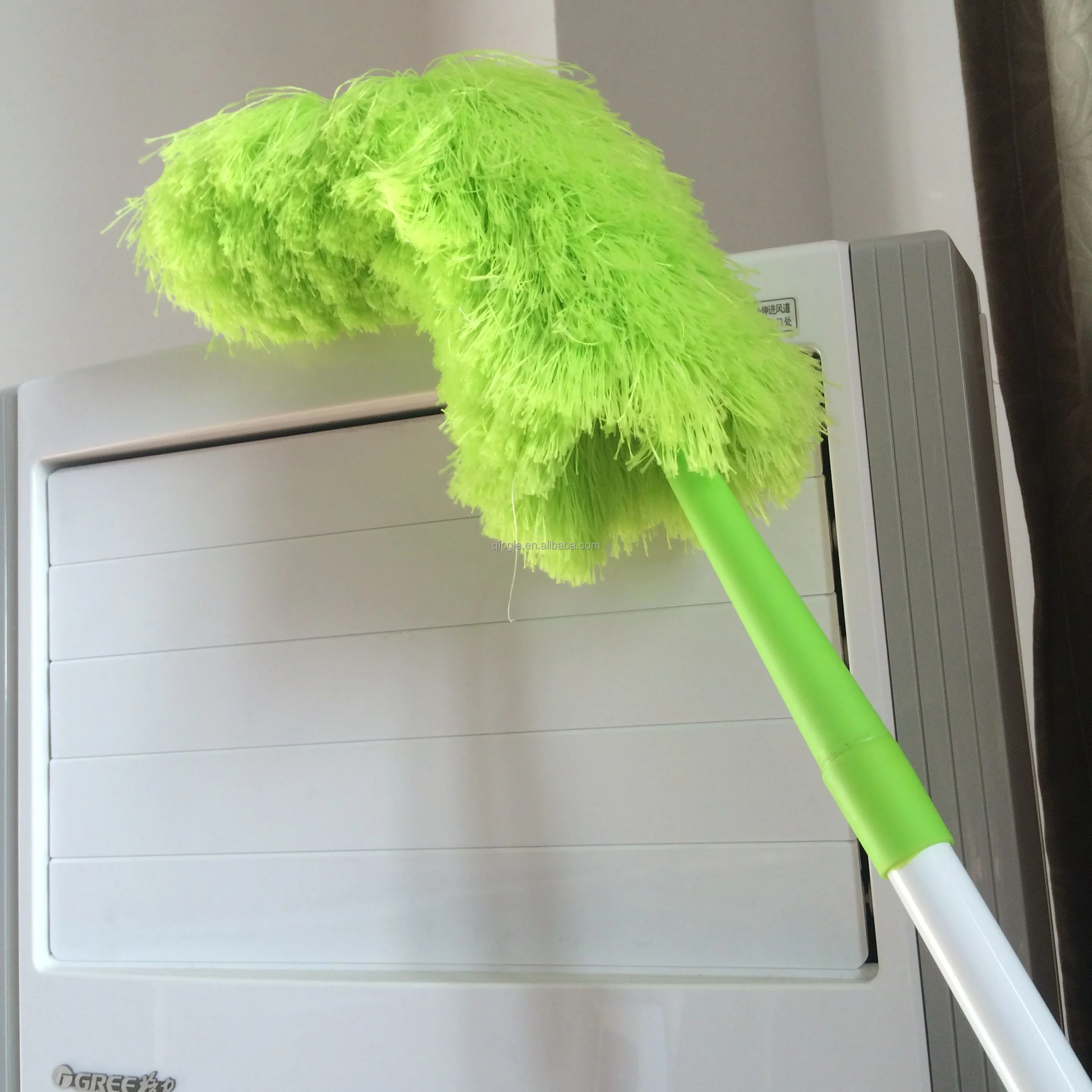 Qingle  Microfiber Duster with long telescopic handle Flexible Fluffy colored Feather