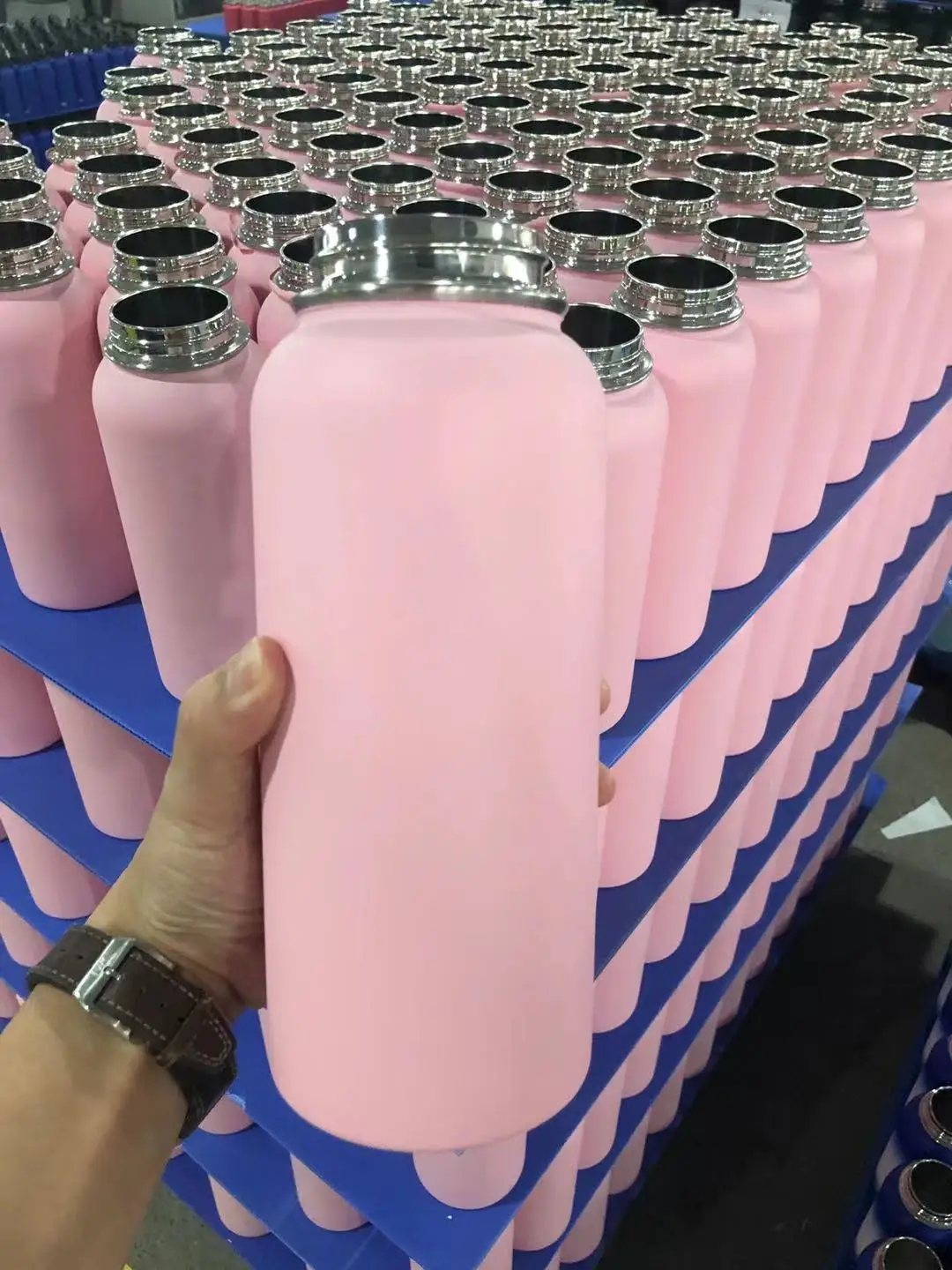 Fokison 2 Liter Vacuum Seal Water Bottle water bottle 2 liter