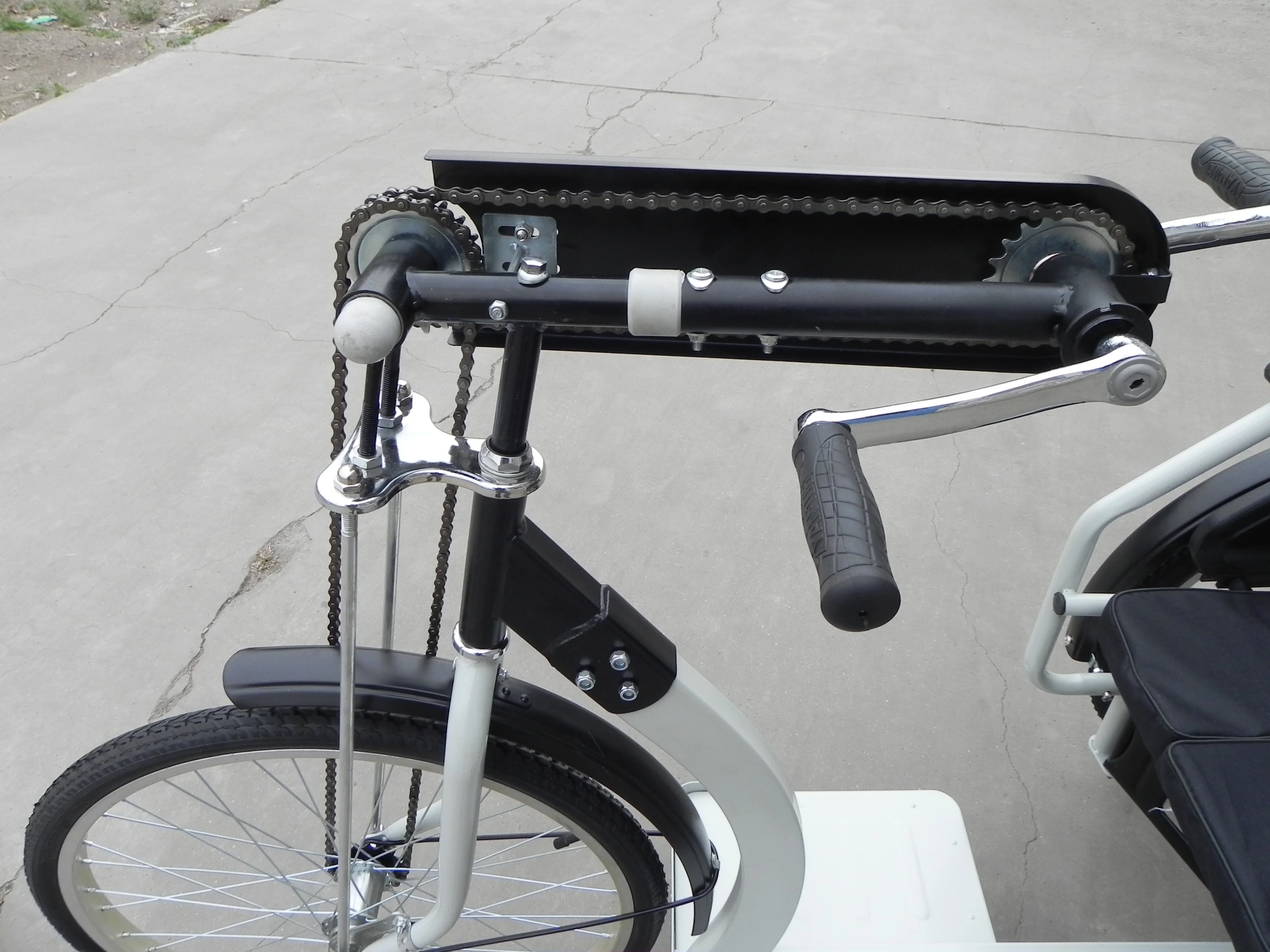 2024 Multi Function 3 Wheel Handicapped Tricycle Bike Premium Foldable Hand-Pedaled Trike Hand-Propelled Tricycle for Disabled