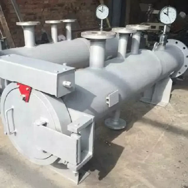 Pig Launcher and Pig Receiver With Clamp Ring Type Bandlocking For High Pressure Pipeline