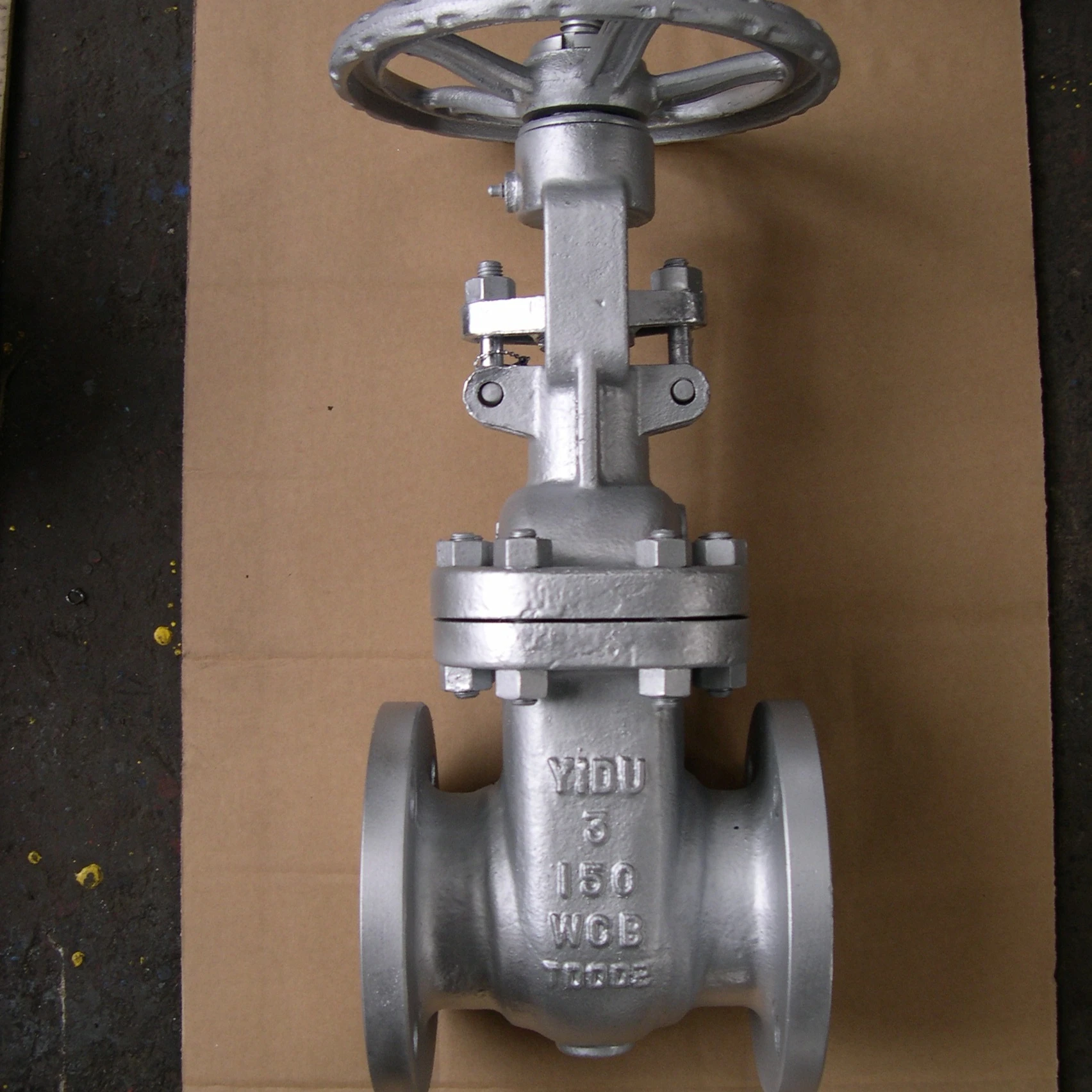 YIDU cast steel gate,globe,check,ball,butterfly valves  API certified.