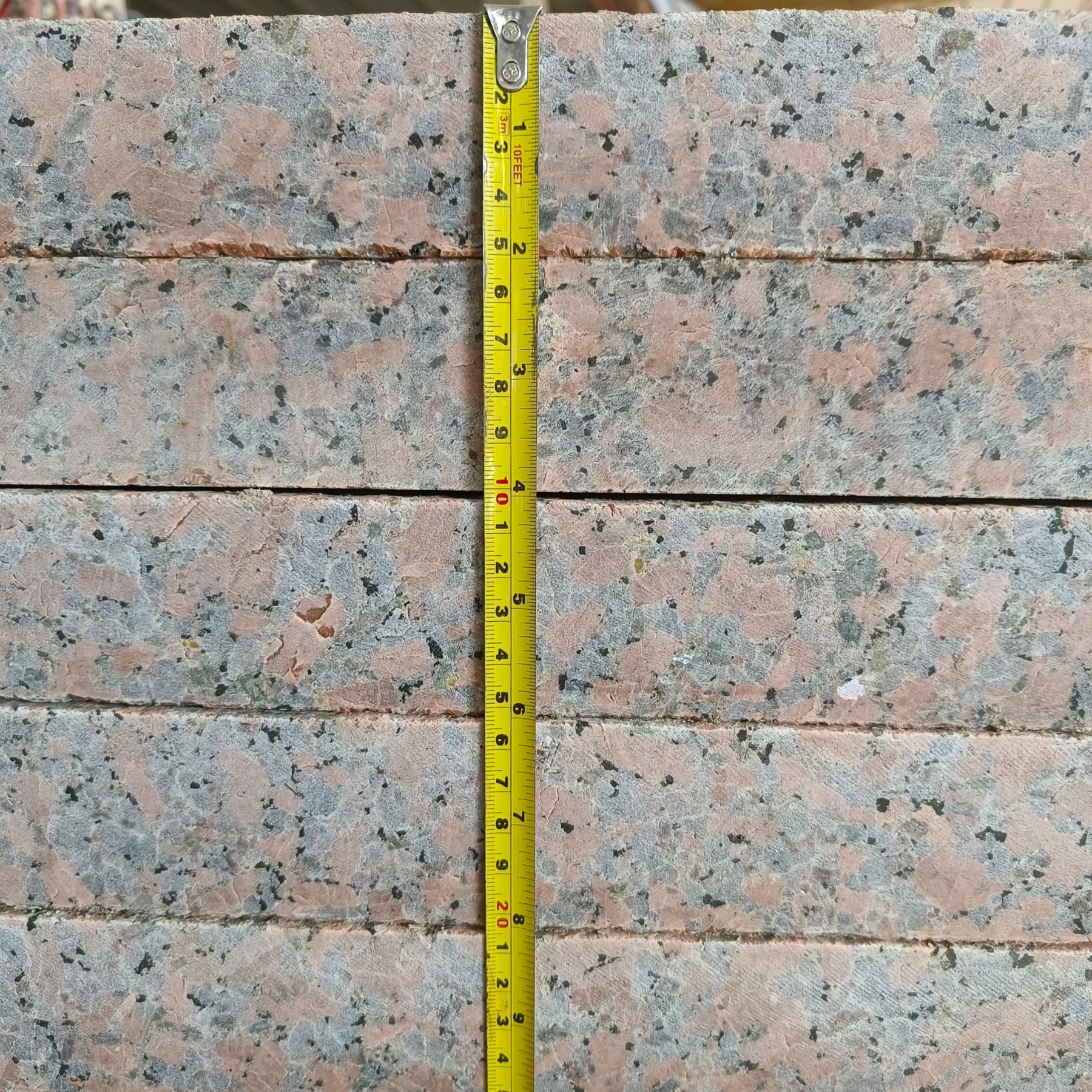 Wholesale G562 Maple Red Granite Tiles
