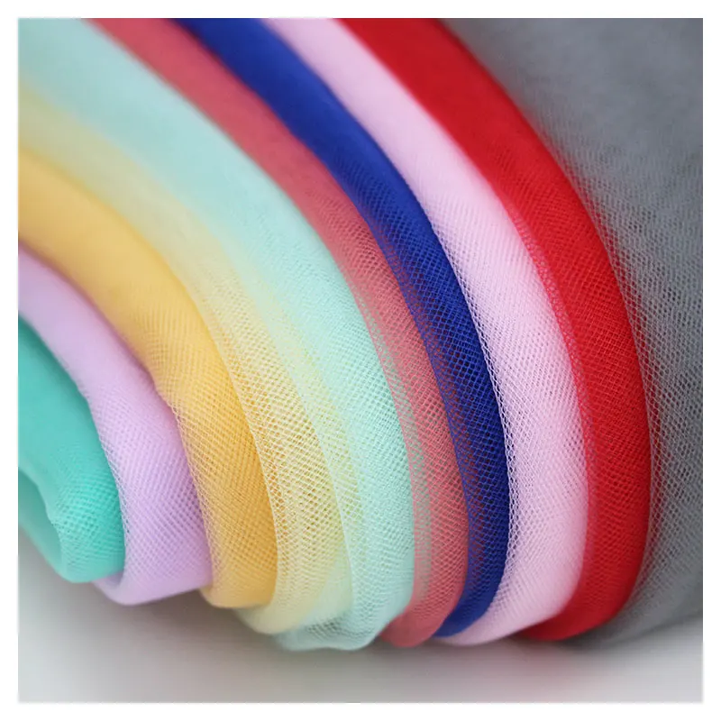 Лидер продаж, износостойкая мягкая ромбовидная основовязаная 100% нейлоновая Тюлевая ткань для танцевальной юбки