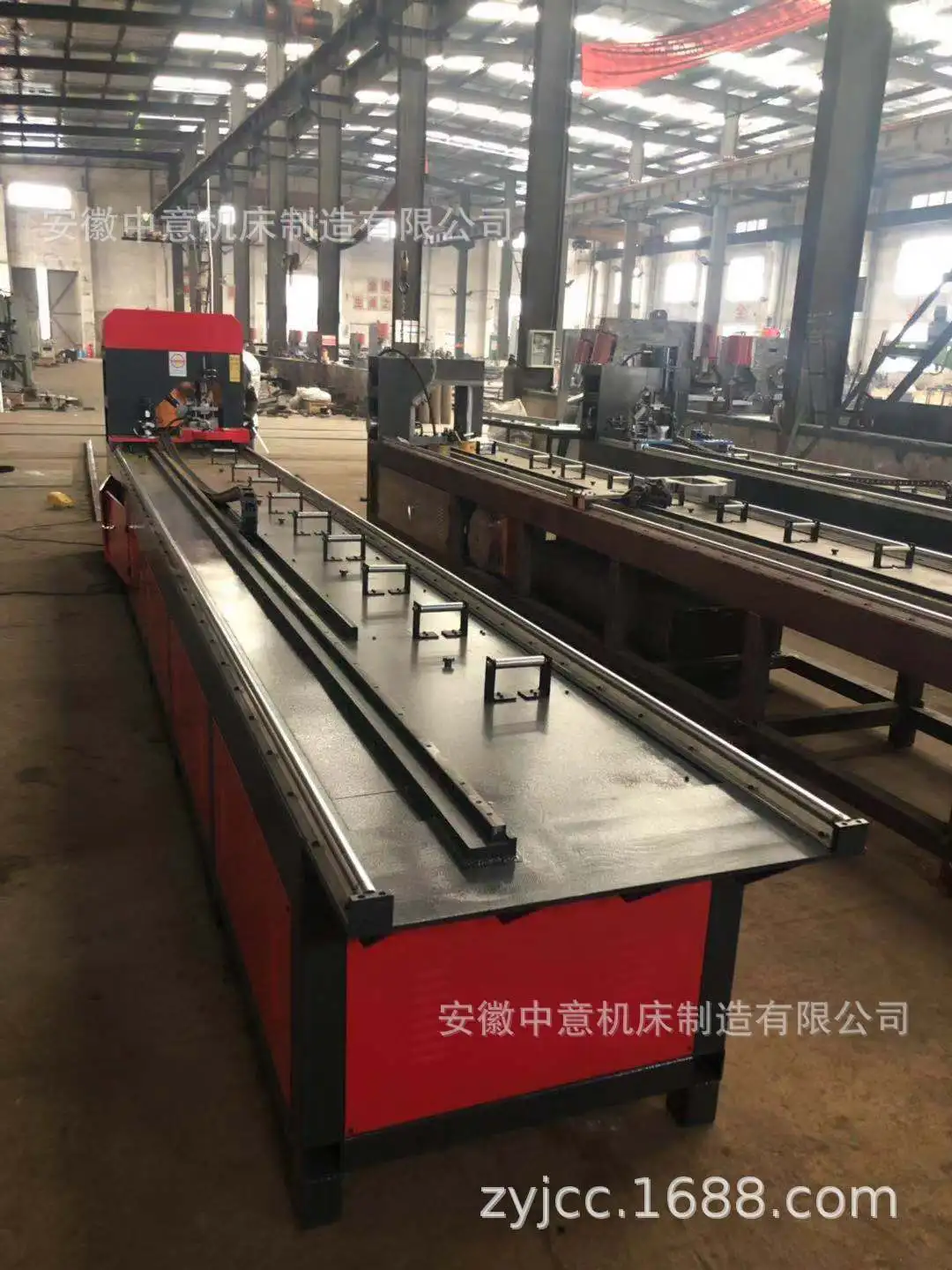 2021 the latest high quality 6mm Anhui Zhongyi cnc tube punching machine