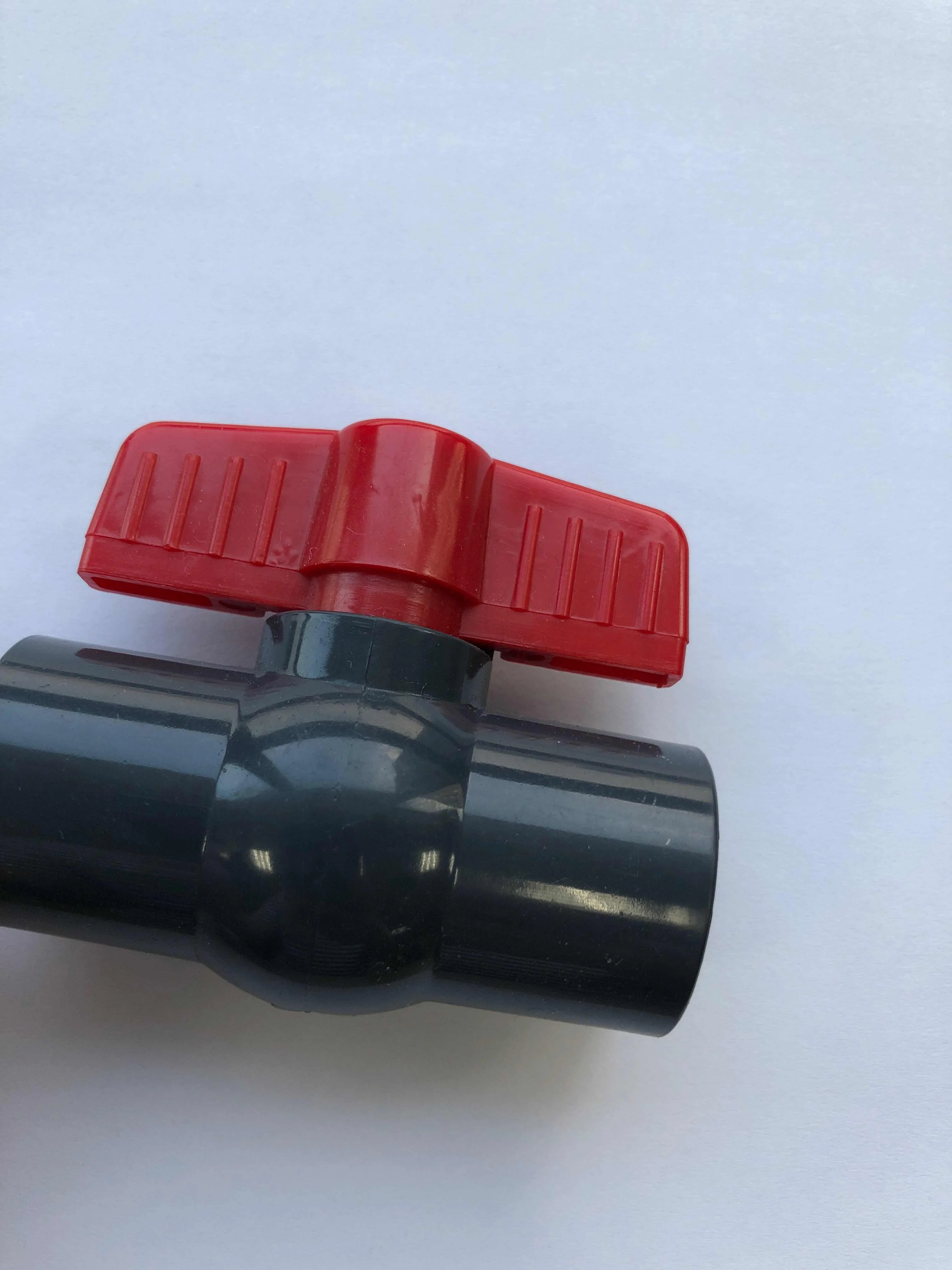 Оптовая продажа с завода стандартный полноразмерный полипропиленовый клапан пластиковый шаровой для сантехнических