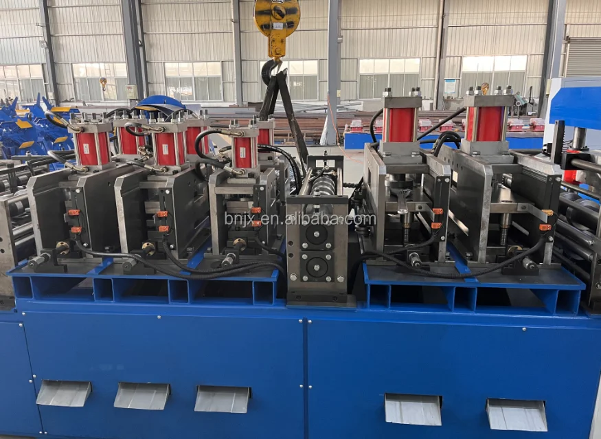 High quality hot selling automatic metal gutter/ water sink forming machine