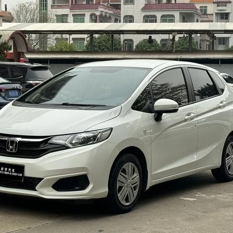 Подержанный автомобиль Honda Fit JAZZ 2018 1.5L CVT Comfort Edition Euro V 5 Door Seat Лидер продаж для взрослых