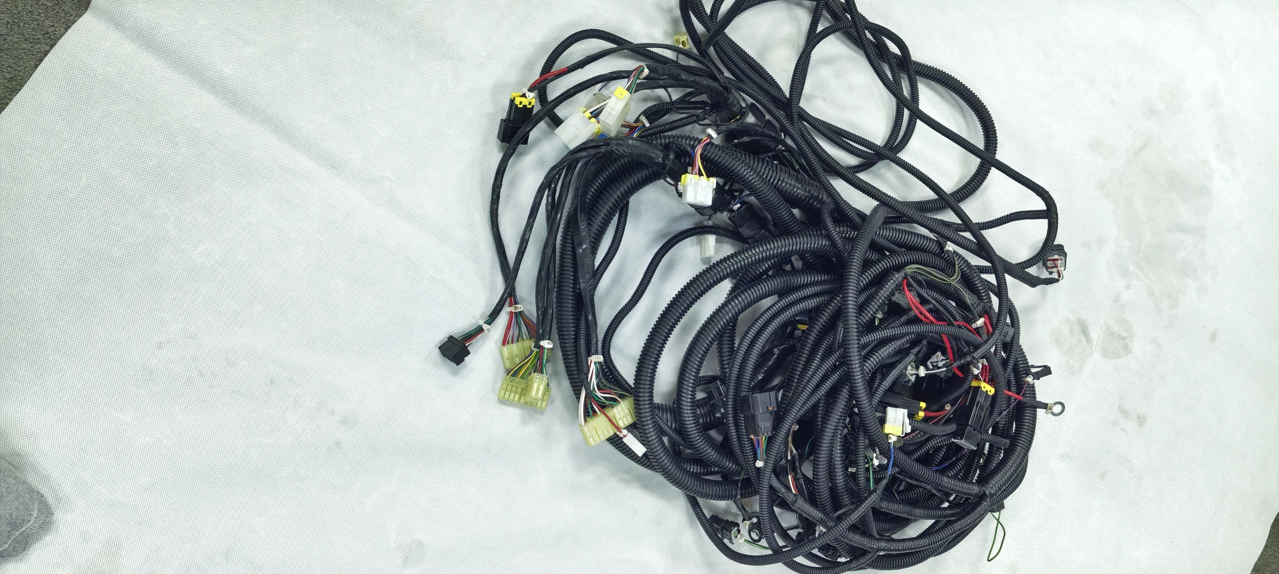 PC300-6 PC350-6 Запчасти для двигателя экскаватора жгут проводов внешней кабины 207-06-61241 строительной техники