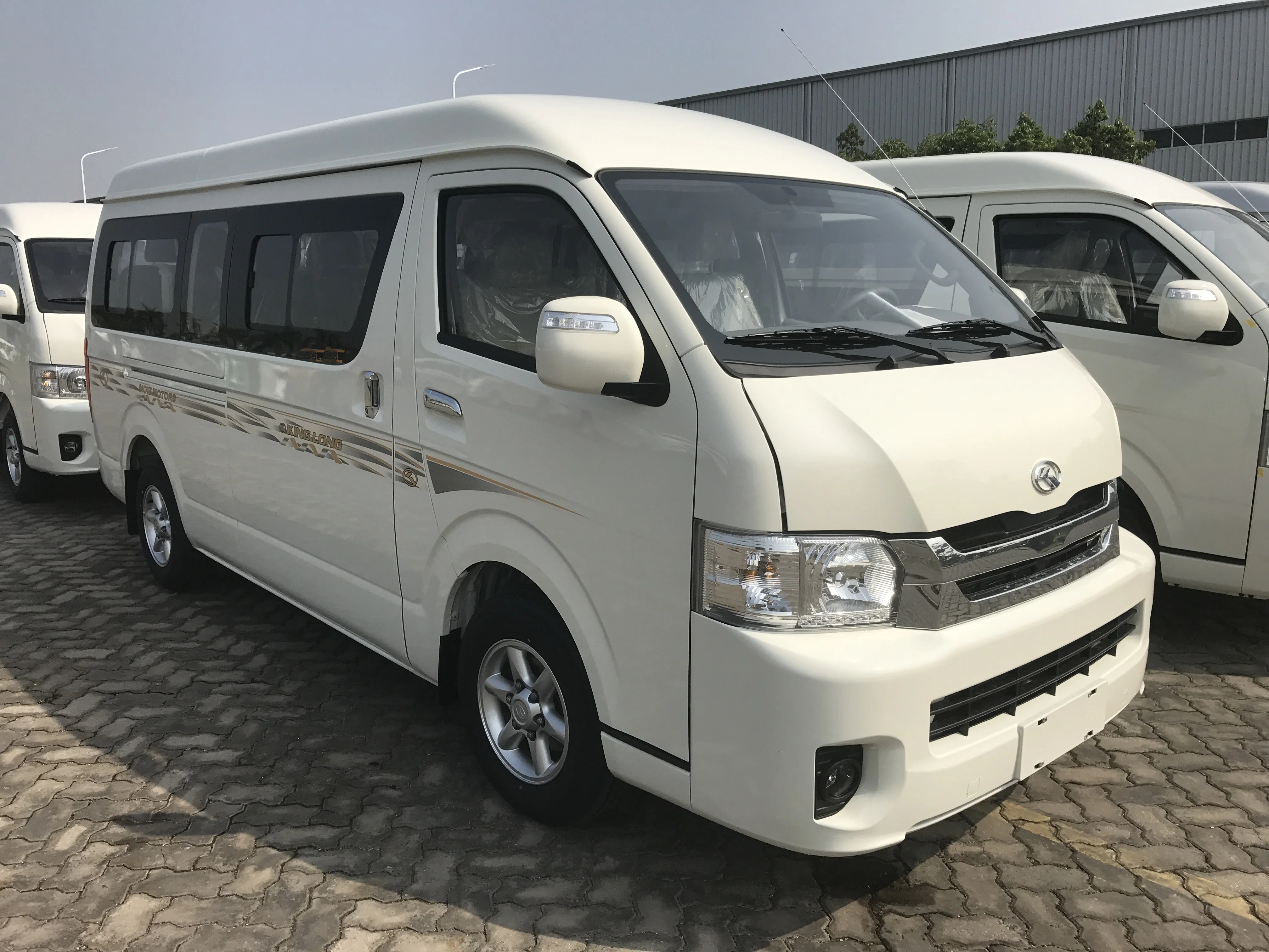 Очень дешевый мини-автобус toyota coaster King длинный автобус с золотым Драконом Подержанный для продажи