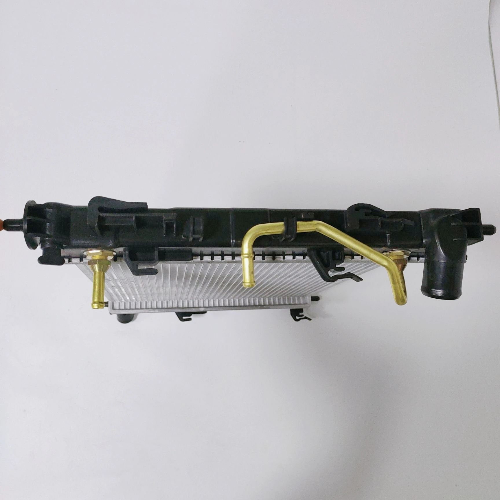 25310-1M120/25310-1M320/25310-1M100/25310-1M300 Brazed Aluminum Plastic Car Engine Water Tank Radiator For Kia Cerato (A/T)