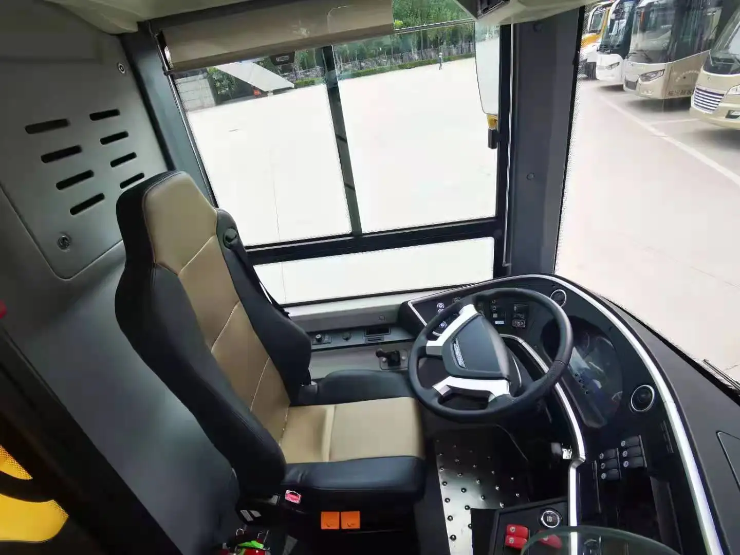 Китайский производитель, 12 м, Новая энергия, мощность аккумулятора 280 кВтч, низконапольный Электрический городской автобус