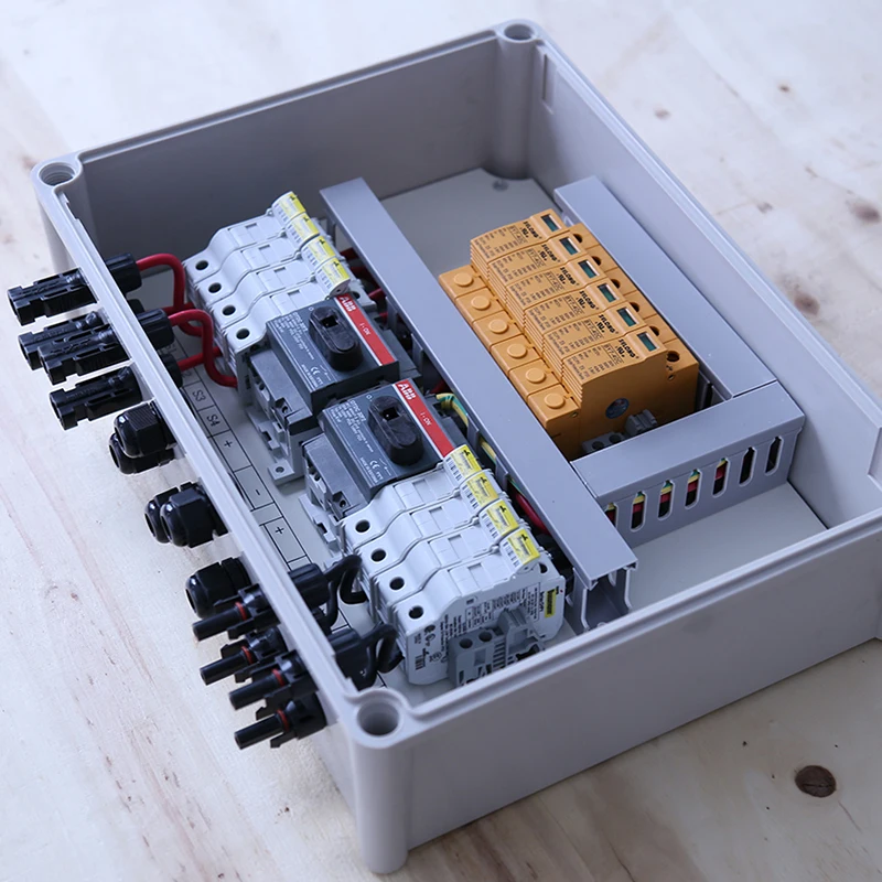 Vmaxpower PV DC  Combiner Box,2in1out, 8in1out,16in1out, IP65 Waterproof, Junction Box For Solar Panels with SPD GND