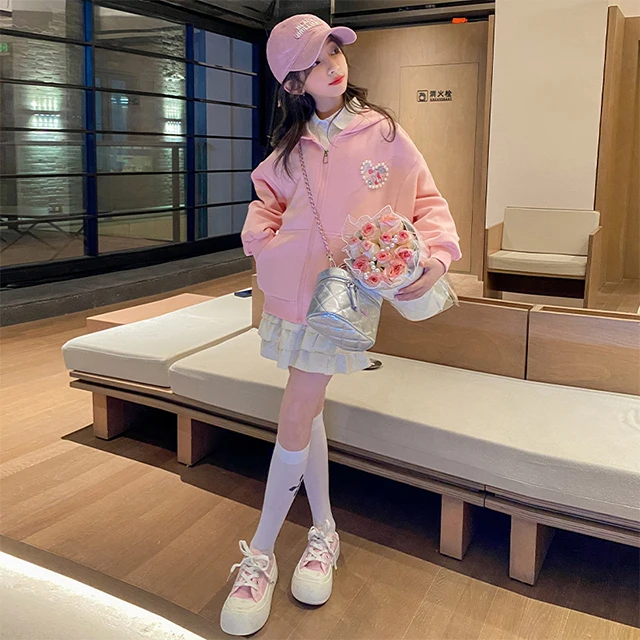 Factory Direct Girls Spring 2024 Pearl Embellished Hoodie Pleated Skirt Set Children Clothes 2 Pieces Set Girls Clothing Sets