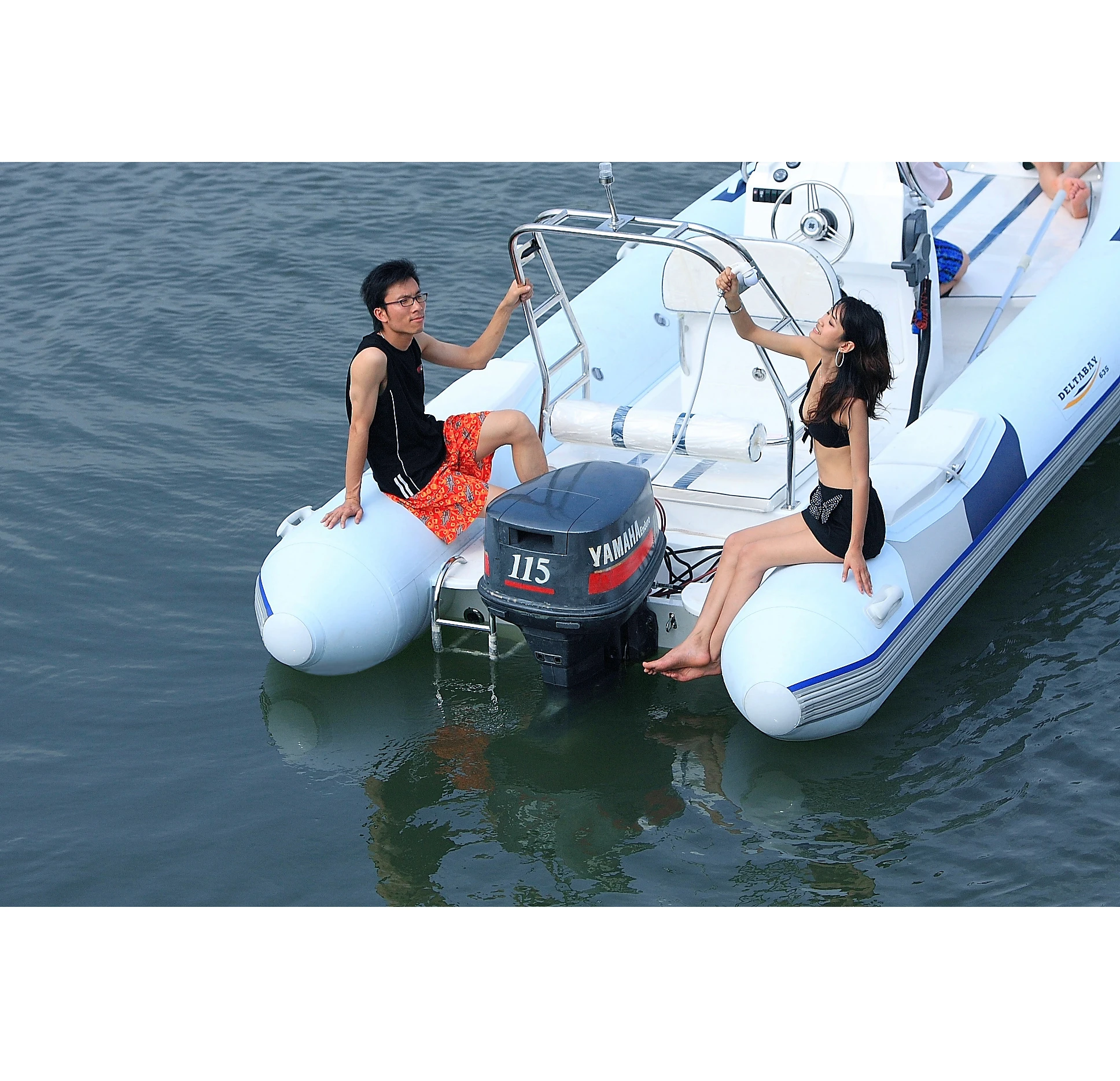 RIB635 RIB Hypalon motor boat boat engine