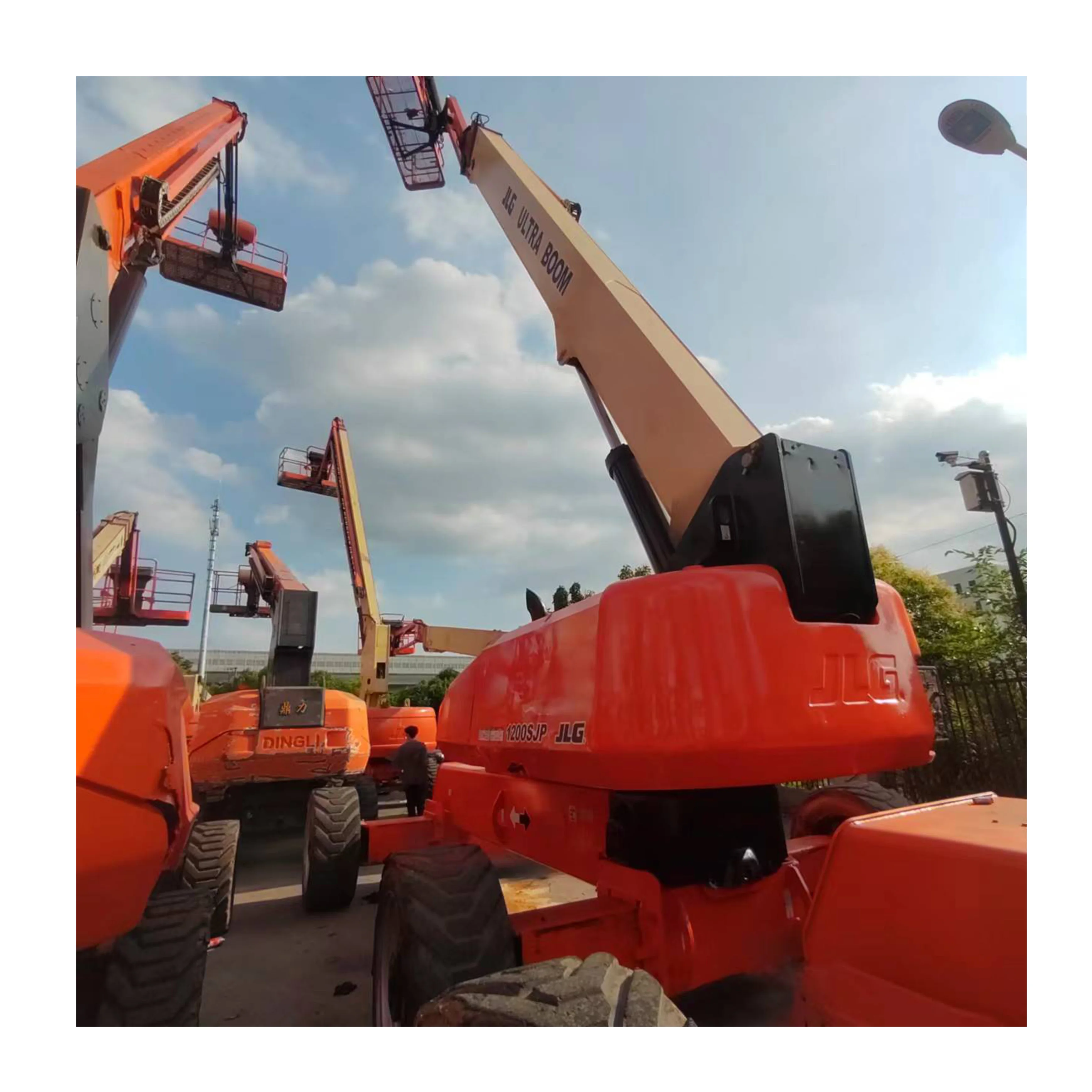 Прямая Продажа с завода подъемная платформа JLG1200SJP телескопический подъёмник 15-40 м 300 кг буксируемый подъемник для строительства