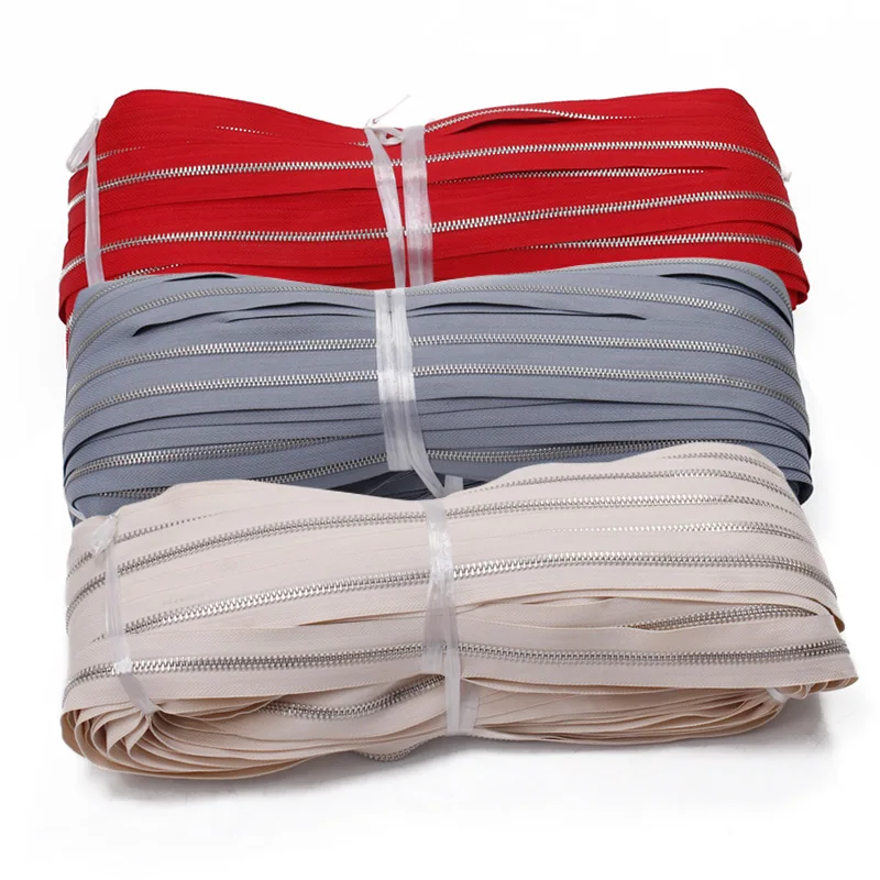 SAS Wholesale Zipper Supplier 3# 5# 8# Size Custom Color Tape Long Chain Black Red Metal Zipper Roll By Yard