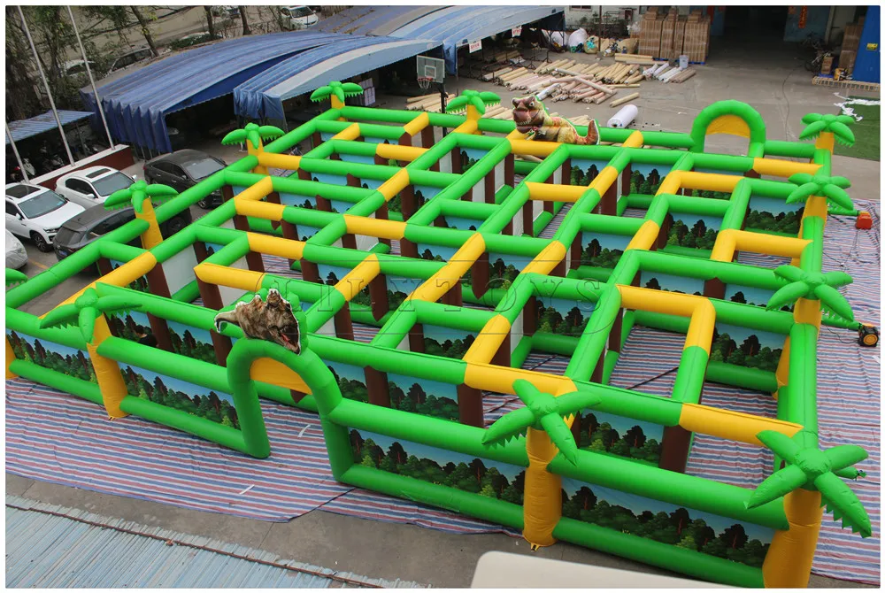 Lilytoys Large indoor and outdoor tapauline pvc inflatable maze obstacle course game for commerce,kids party,event