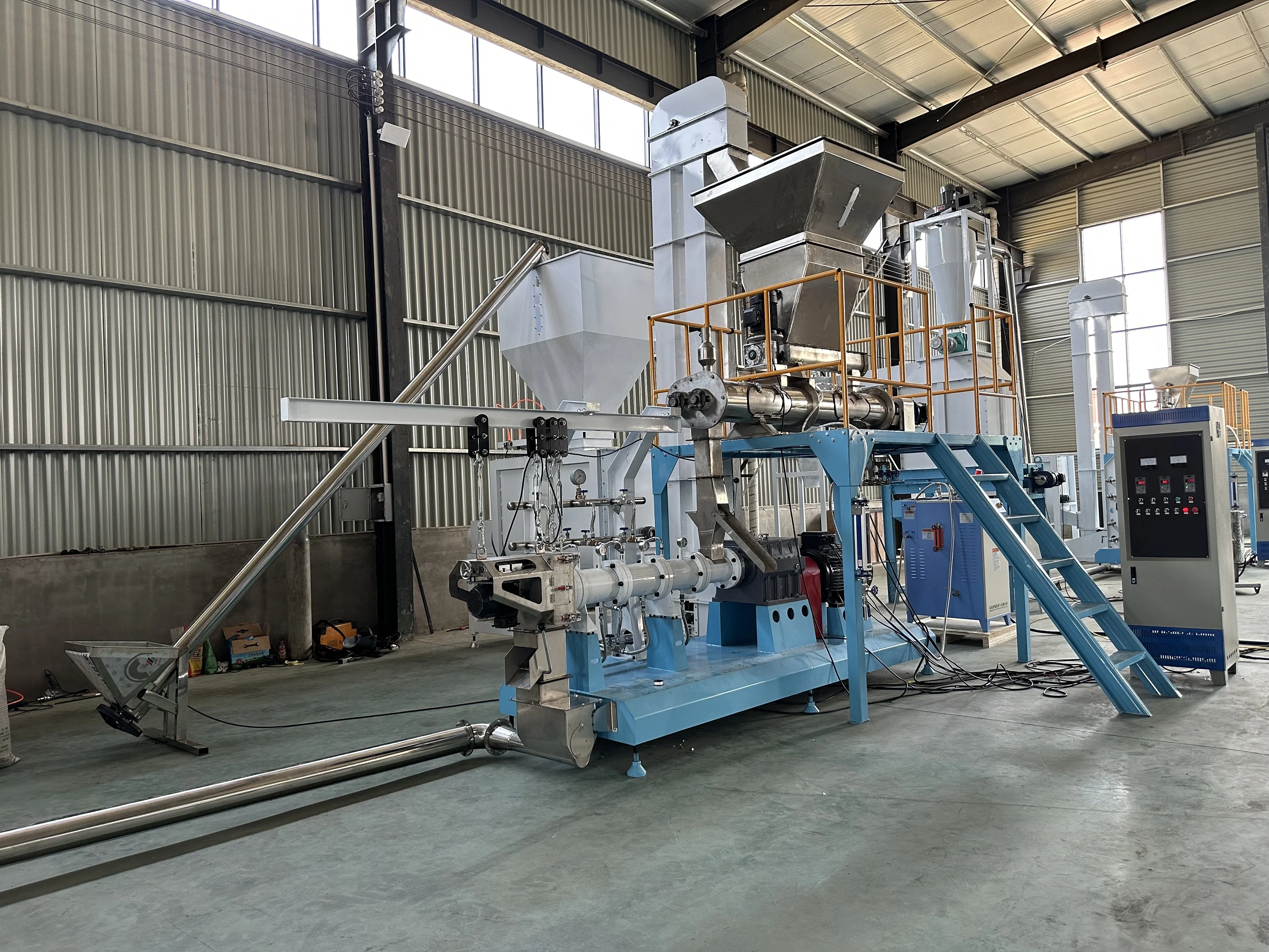 new product factory Wet twin screw  Extruder machine  and can be customized Processing pellet Machine