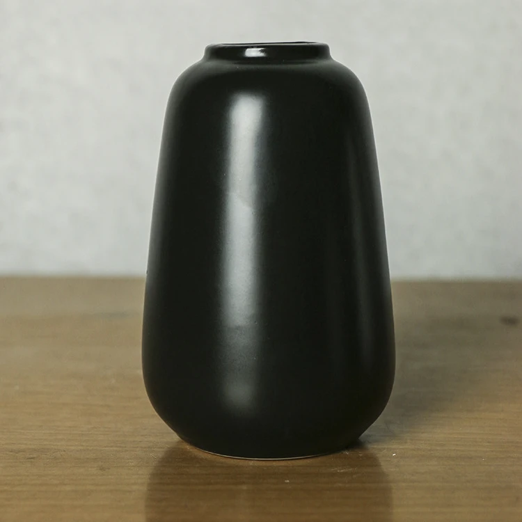 Minimalist black and white mini vase set flowers arrangement vase handmade vases home decoration
