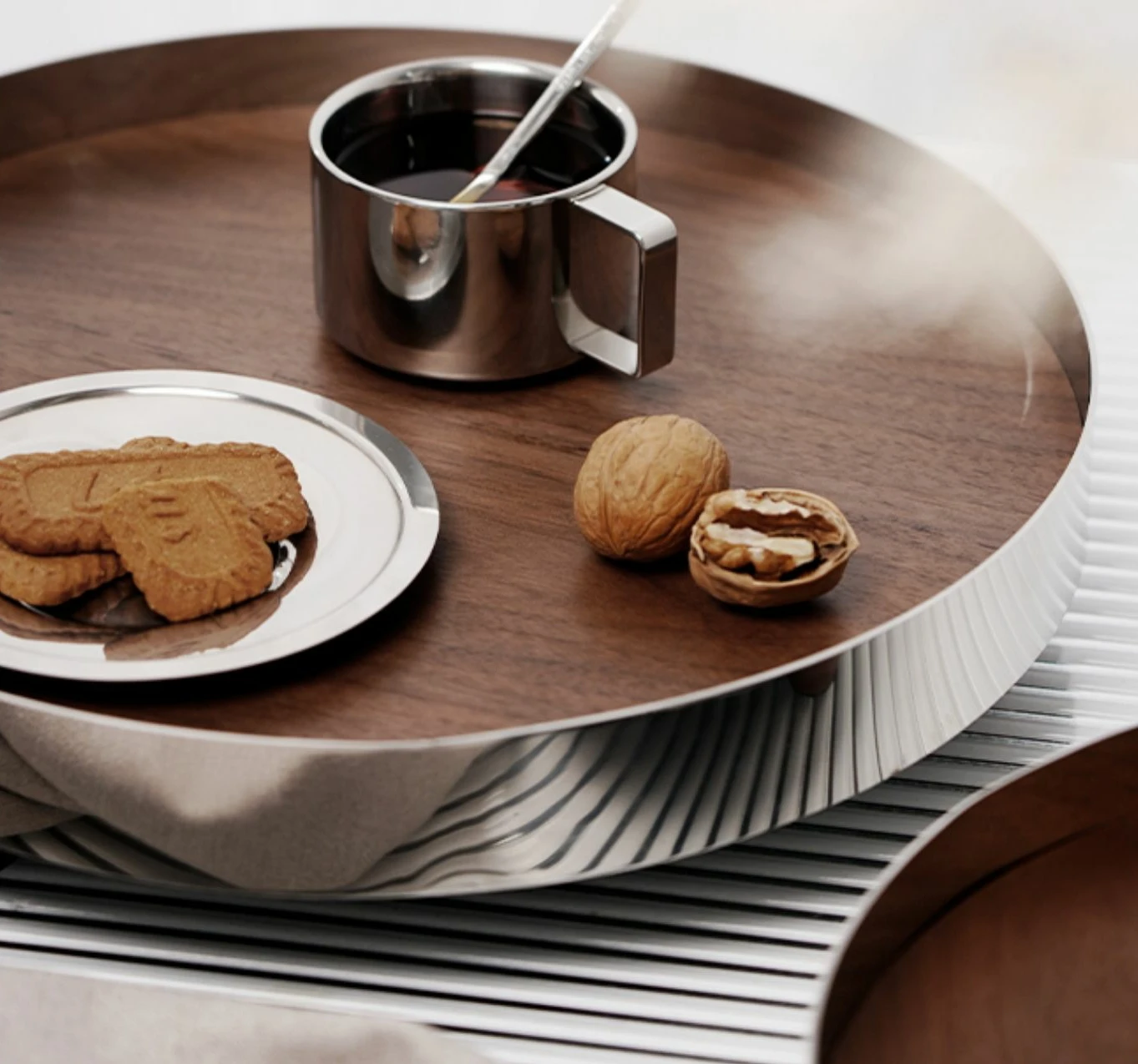 Classic Walnut Steel Tray Breakfast Serving Tray Coffee Cups Cary Wood Trays For Restaurant Serving