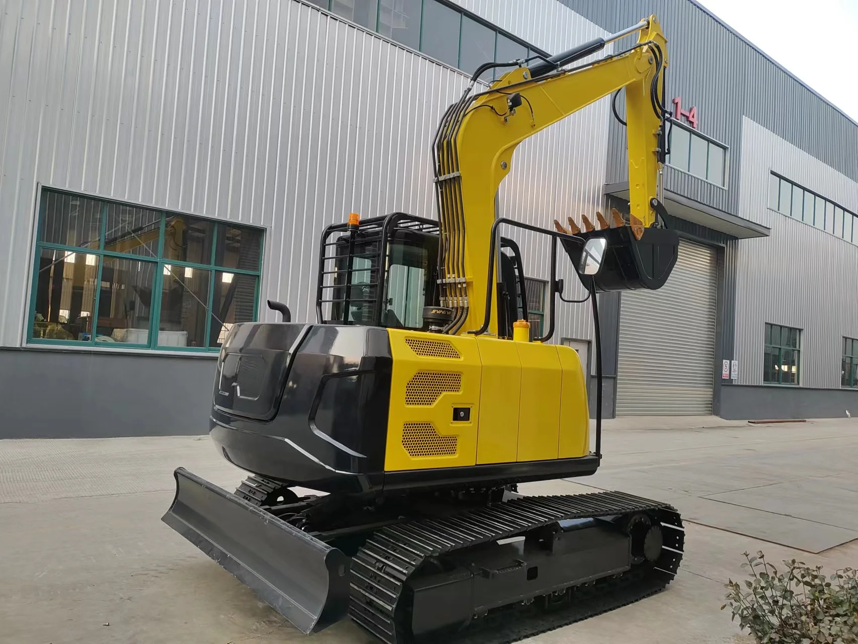 New Cheap 7.5 Ton Excavators with Yanmar Engine 7500kg Excavadora