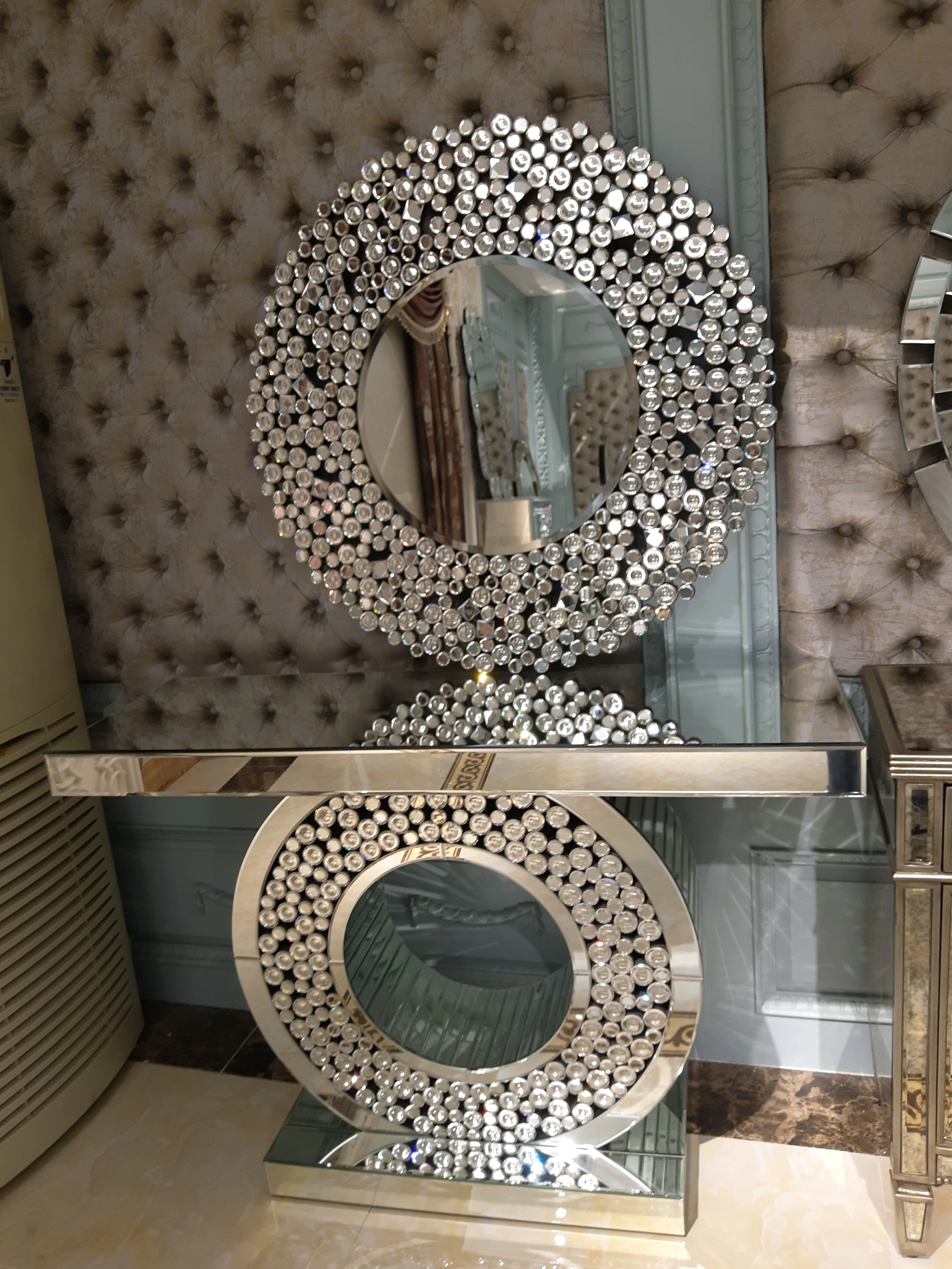 High end wholesale convex oval wall crystal mirror with console table