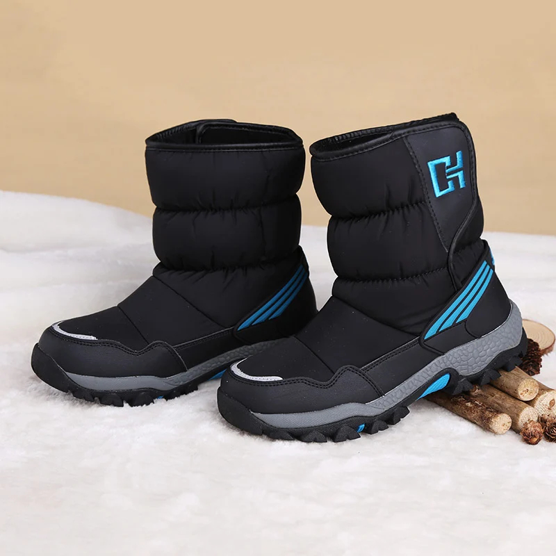 Waterproof shoes With antiskid buckle winter snow boots keep warm
