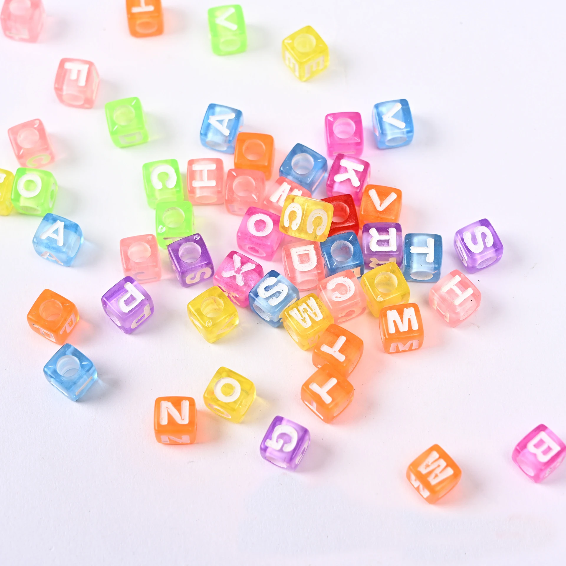 JC Wholesale letter  beads  6 7 8 10mm Acrylic beads diy  flat english letter beads for jewelry making