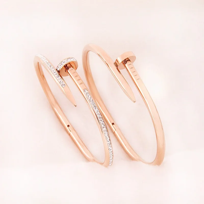 2023 Micro-Inset Zircon Nail Bracelet Female Fashion Niche Light Luxury Senior Sense Design Opening Bracelet