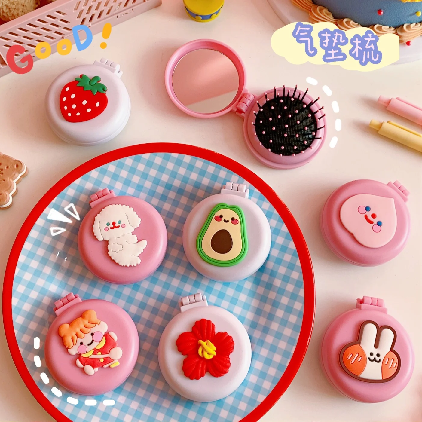 18 Styles Animal Fruit Hair Brushes Folding Personalized Pocket Hair Brush Mini Hair Comb With Mirror For Kids