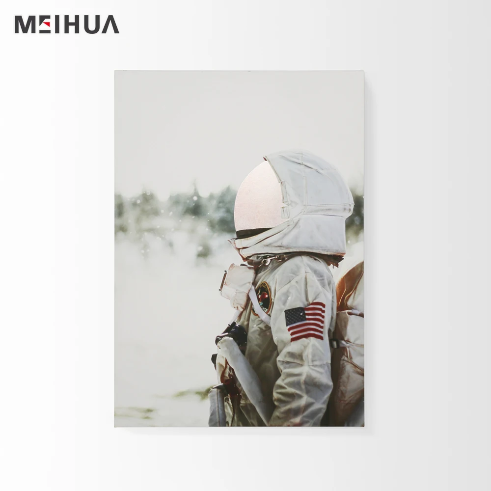 Astronaut Wall Art With Iridescent Foiling Oil Painting Fine Art Canvas Prints For Office Bedroom Living Room Modern Home Decor