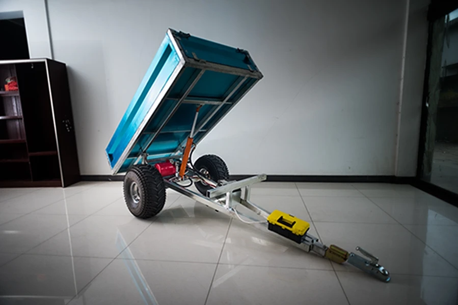 Сельскохозяйственный прицеп с гидравлической системой A08B