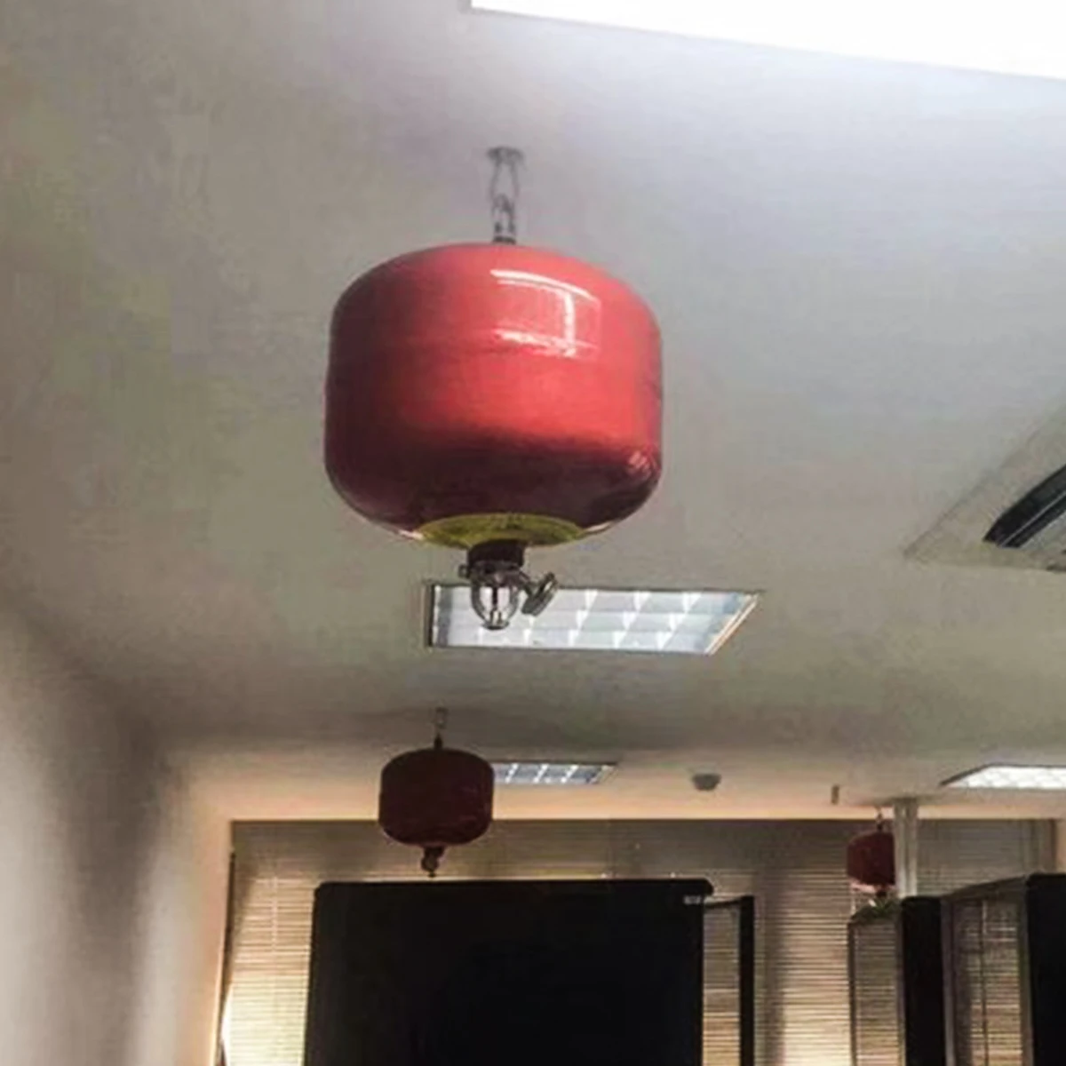 6kg ABC Dry Powder Fire Extinguisher Automatic Stored Pressure Fire Ball EN3 Certificate Hanging Type Steel Material Foam Agent